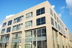 <b>云南丽江市皇冠台球桌厂</b>